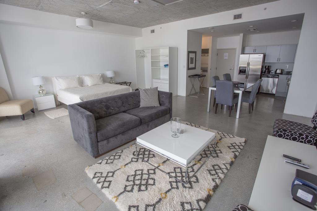 Real Living Hotel Residence Miami Exterior photo