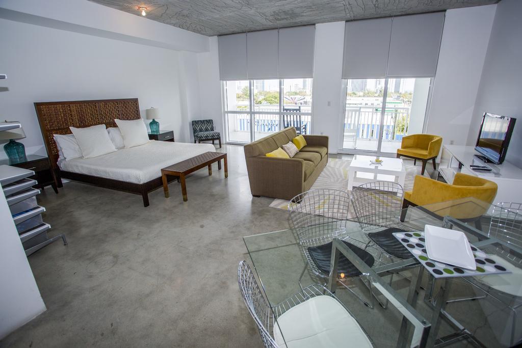 Real Living Hotel Residence Miami Exterior photo