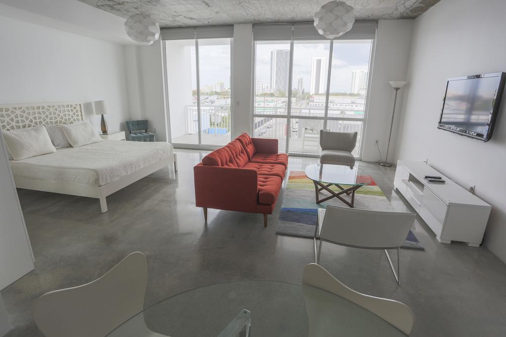 Real Living Hotel Residence Miami Exterior photo