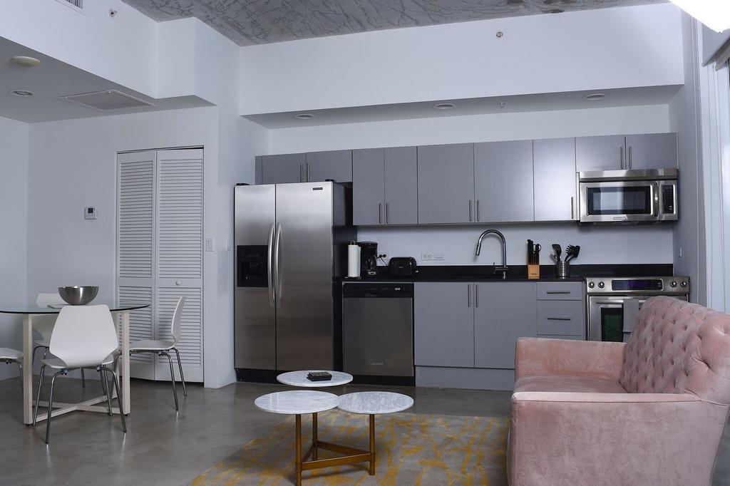 Real Living Hotel Residence Miami Exterior photo