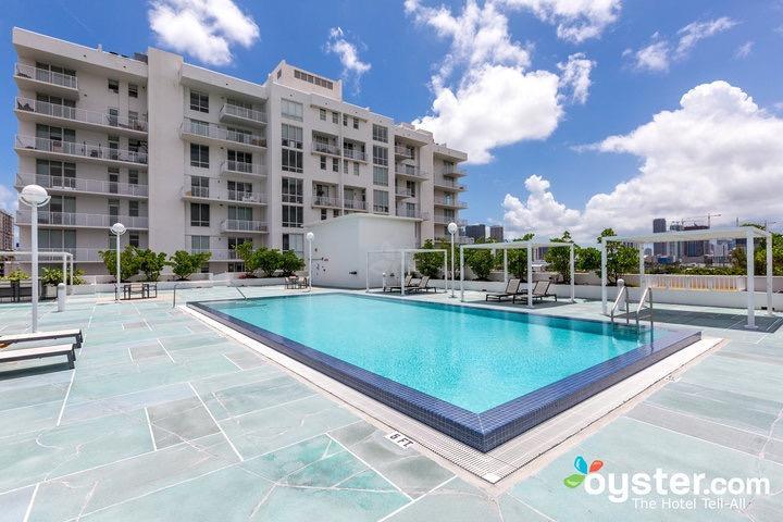 Real Living Hotel Residence Miami Exterior photo