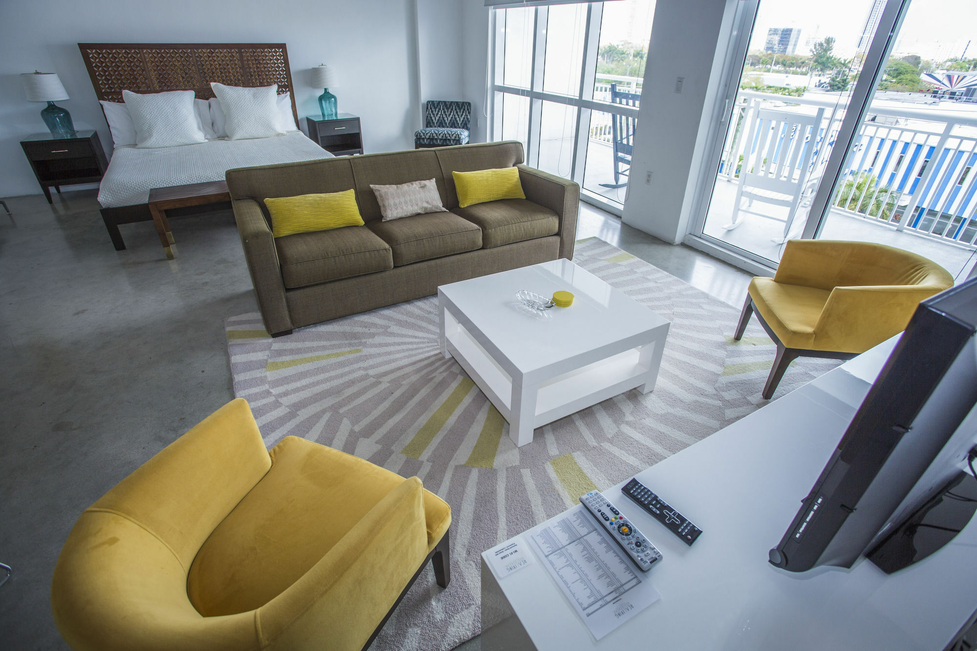 Real Living Hotel Residence Miami Exterior photo